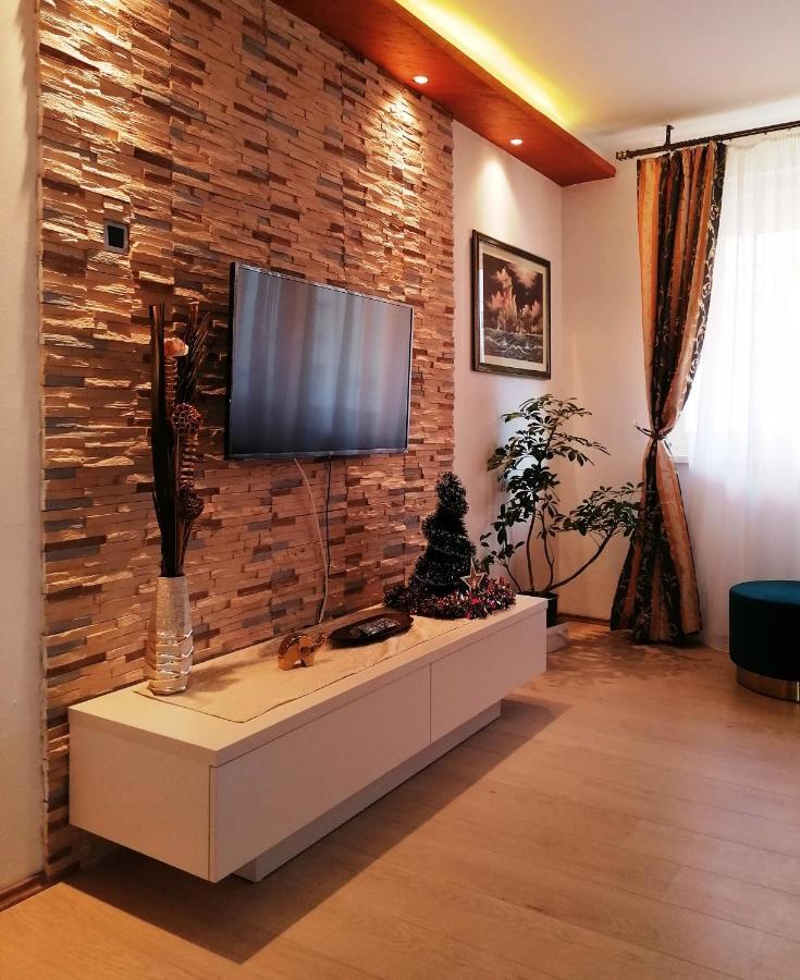 Oasis Felix Apartment Belgrad Zewnętrze zdjęcie