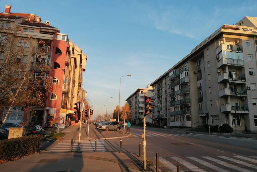 Oasis Felix Apartment Belgrad Zewnętrze zdjęcie