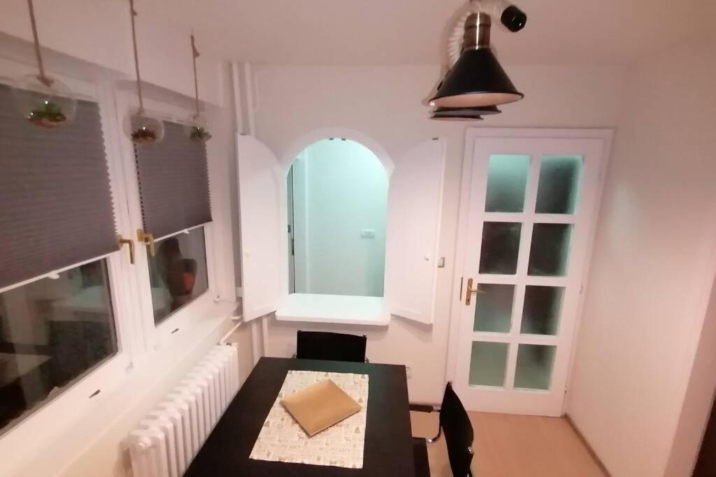 Oasis Felix Apartment Belgrad Zewnętrze zdjęcie